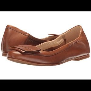 Hush Puppies flats